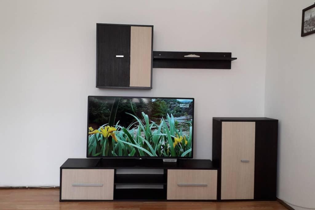 Aldine Comfort : Entire Apartment With 2 Bedrooms Sybin Zewnętrze zdjęcie