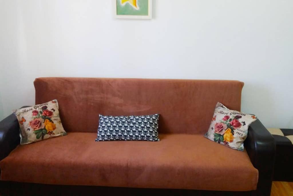 Aldine Comfort : Entire Apartment With 2 Bedrooms Sybin Zewnętrze zdjęcie